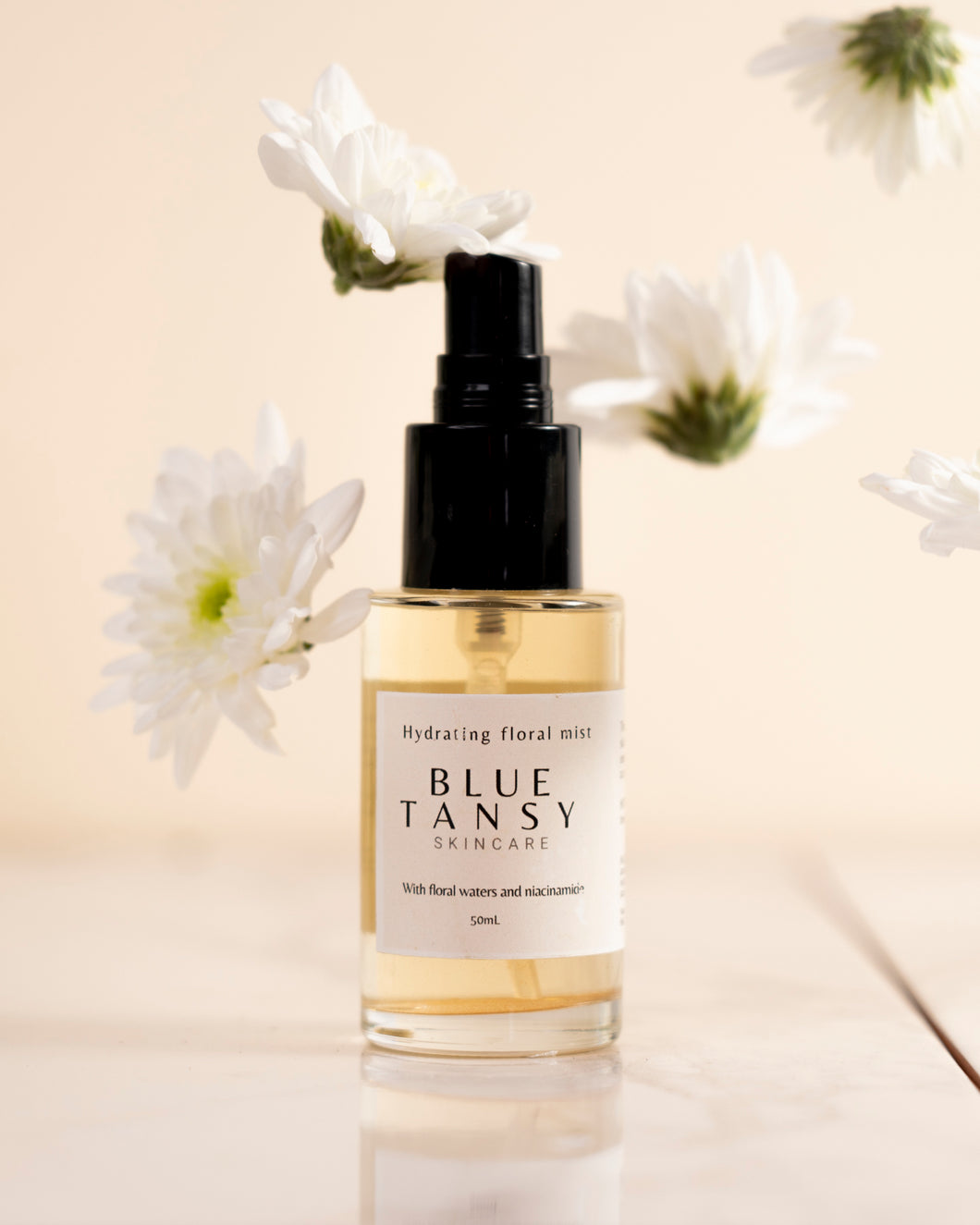 Hydrating floral mist